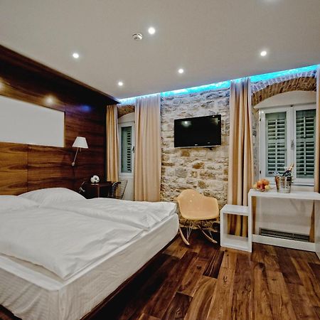 Jupiter Luxury Hotel Сплит Экстерьер фото